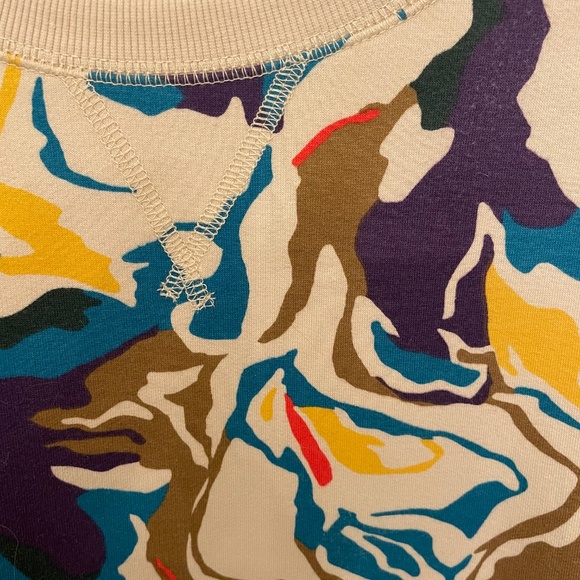 Eddie Bauer Crew Neck Sweater FUN pattern! - Picture 3 of 4